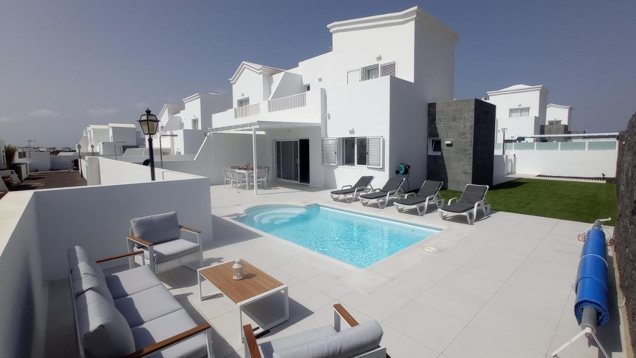 Trafalgar, Magnifica Casa En La Costa Ideal Familias Que Buscan Tranquilidad Villa Playa Blanca